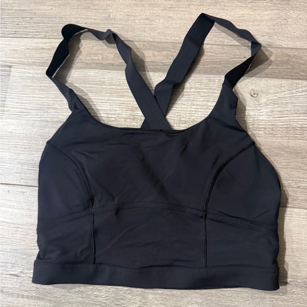 Lululemon sport bra size 6